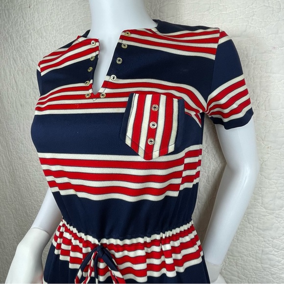🔥Vintage 60s Jeune Leique Striped Red Blue Mini Dress - Picture 2 of 14